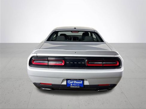 Used 2022 Dodge Challenger GT image 7