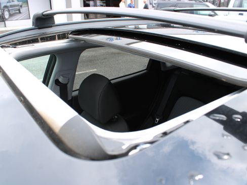Used 2021 Hyundai Kona SEL Plus FWD image 25