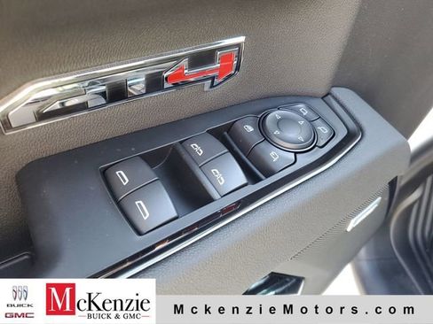 New 2026 GMC Sierra 1500 AT4 w/ AT4 Premium Package AWD/4WD image 9