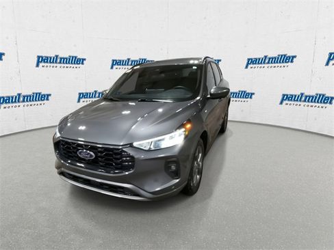Used 2023 Ford Escape ST-Line Select w/ Tech Pack #2 image 4