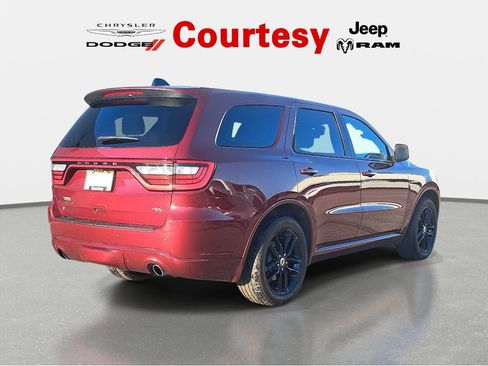 Certified 2023 Dodge Durango R/T w/ Trailer Tow Group IV AWD/4WD image 4