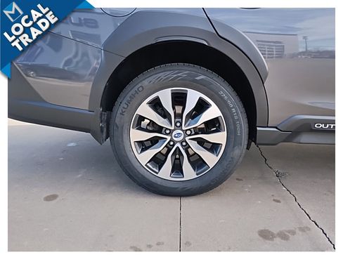 Certified 2023 Subaru Outback Limited image 16