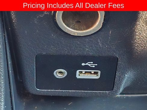 Used 2021 Nissan NV200 S FWD image 25