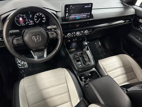 Used 2025 Honda CR-V Sport Touring image 13
