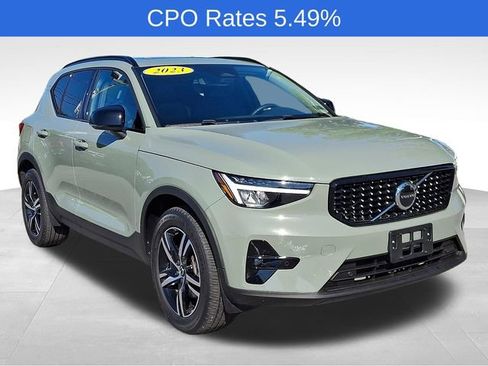 Certified 2023 Volvo XC40 B5 Plus w/ Climate Package AWD/4WD image 1