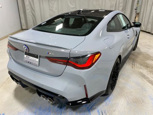 Used 2023 BMW M4 Coupe w/ Executive Package RWD image 7