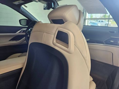 Used 2024 BMW 440i xDrive Convertible w/ Premium Package AWD/4WD image 45