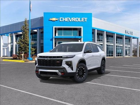 New 2026 Chevrolet Traverse Z71 w/ Enhanced Driving Package image 8