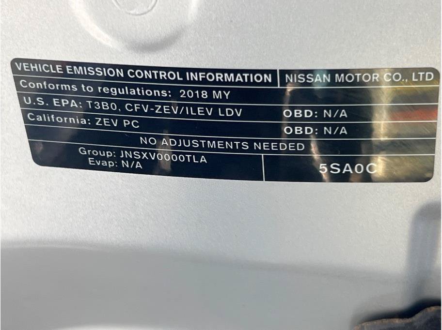 Used 2018 Nissan Leaf SV w/ SV Technology Package FWD image 22