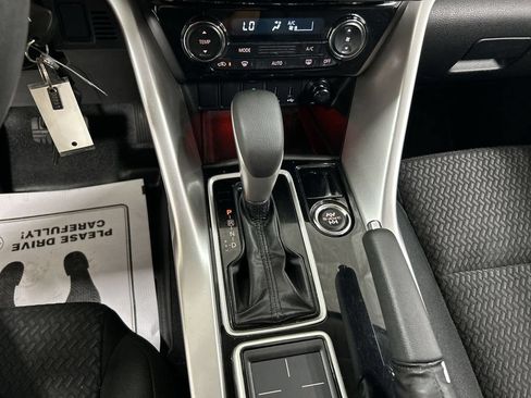 Used 2018 Mitsubishi Eclipse Cross LE AWD/4WD image 15