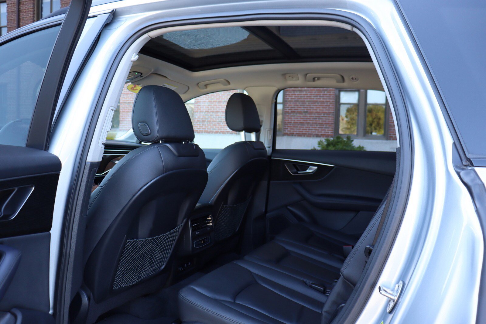 Used 2023 Audi Q7 2.0T Premium Plus w/ Premium Plus Package AWD/4WD image 13