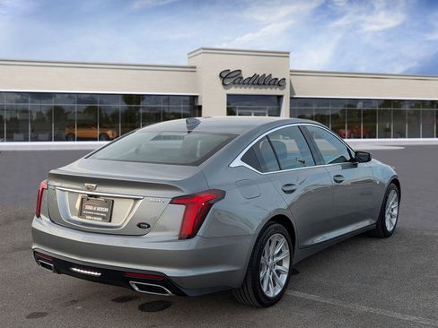 Used 2024 Cadillac CT5 Luxury image 4