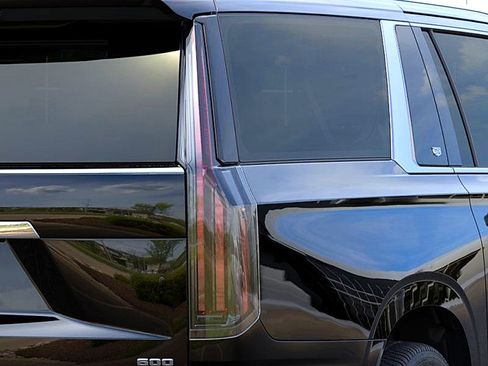 New 2026 Cadillac Escalade ESV Luxury w/ Touring Package AWD/4WD image 11