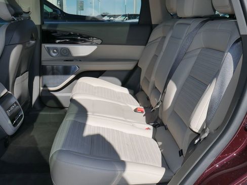 Used 2024 Lincoln Nautilus Reserve w/ Equipment Group 203A image 21