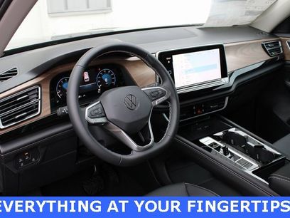 New 2026 Volkswagen Atlas SE