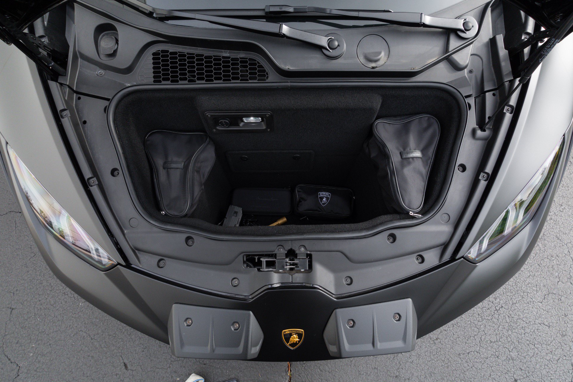 Used 2024 Lamborghini Huracan Sterrato AWD/4WD image 79