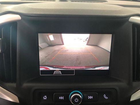 Used 2022 GMC Terrain SLE w/ Driver Convenience Package image 15