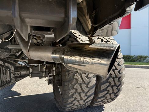 Used 2022 Ford F450 Platinum w/ FX4 Off-Road Package image 31