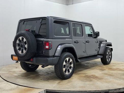 Certified 2021 Jeep Wrangler Unlimited Sahara image 6