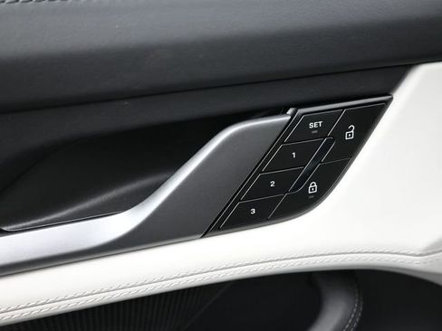 Certified 2025 Porsche Taycan RWD image 8