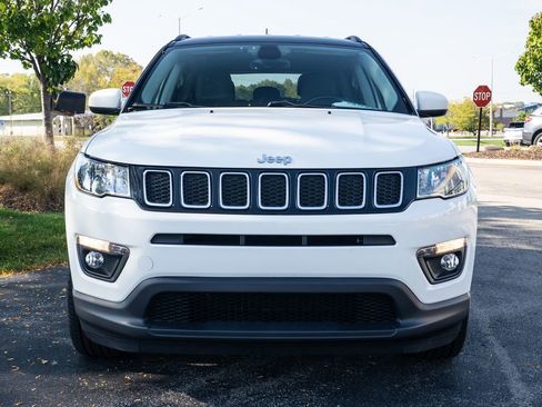 Used 2018 Jeep Compass Latitude w/ Popular Equipment Group image 3
