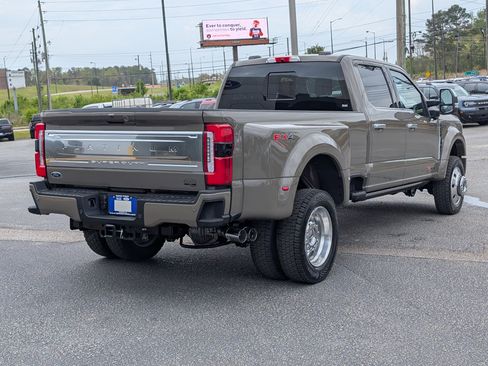 New 2026 Ford F450 Platinum image 8