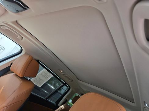 Certified 2022 BMW X7 xDrive40i w/ Premium Package AWD/4WD image 12