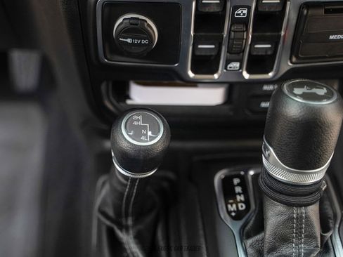 Used 2024 Jeep Wrangler Sport S AWD/4WD image 53