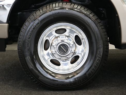 Used 2001 Ford Excursion Limited image 54