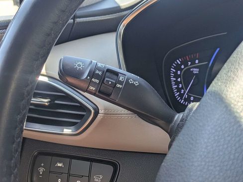 Used 2019 Hyundai Santa Fe Limited FWD image 28