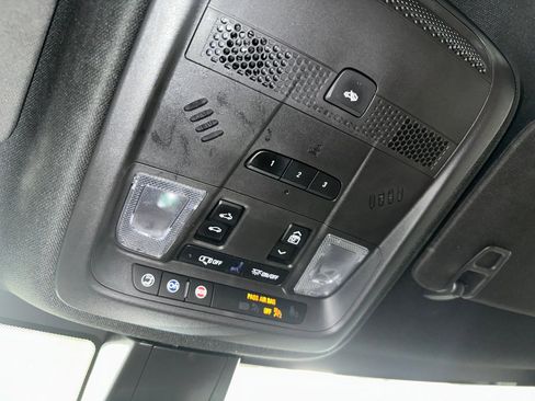 Certified 2022 Cadillac XT5 Premium Luxury w/ LPO, Floor Liner Package image 16