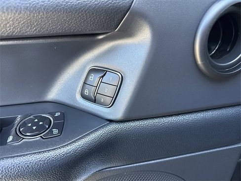 Used 2024 Ford Expedition XLT image 42