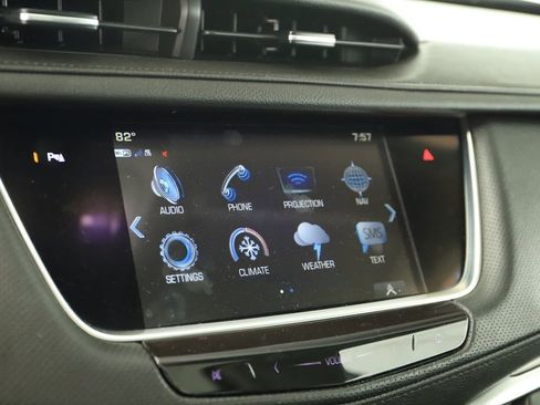 Used 2019 Cadillac XT5 Premium Luxury FWD image 27