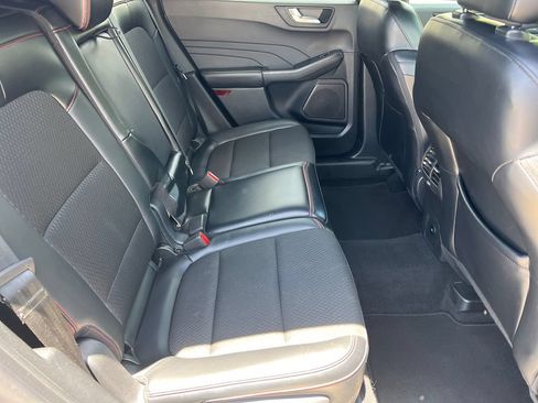 Used 2025 Ford Escape ST-Line FWD image 10