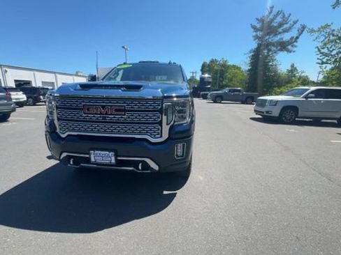 Used 2020 GMC Sierra 2500 Denali w/ Denali Ultimate Package AWD/4WD image 3