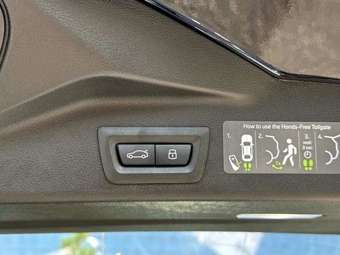 New 2026 BMW X5 xDrive50e w/ M Sport Package AWD/4WD image 12