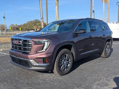 Used 2025 GMC Acadia Elevation image 8