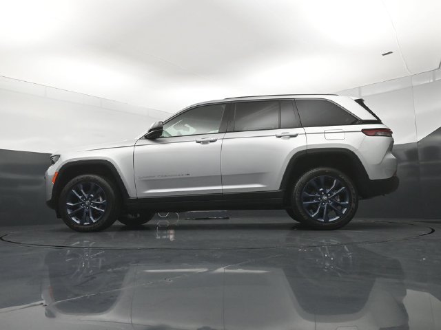 New 2026 Jeep Grand Cherokee Limited AWD/4WD image 21
