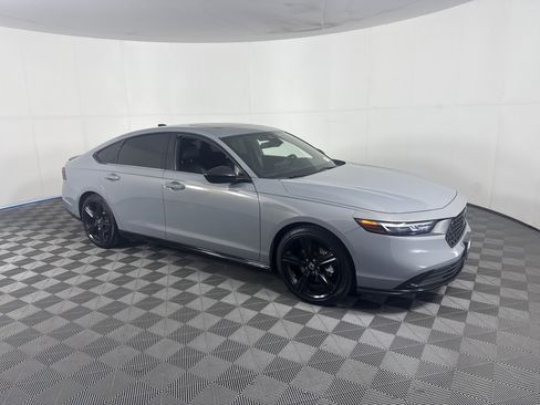Certified 2023 Honda Accord Sport image 2