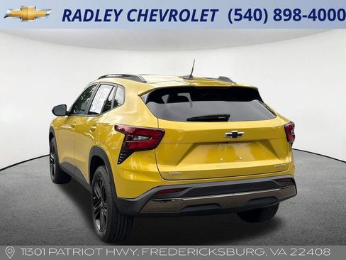Used 2025 Chevrolet Trax ACTIV w/ Driver Confidence Package FWD image 17