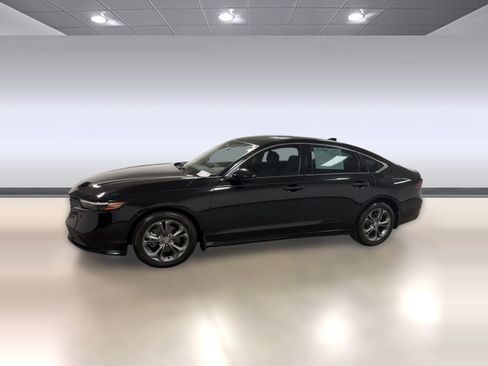 Used 2023 Honda Accord EX-L image 24