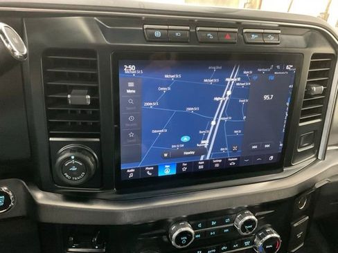 Used 2024 Ford F350 Platinum image 12