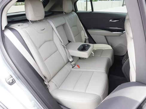 Certified 2023 Cadillac XT4 Premium Luxury FWD image 9