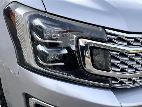 Used 2019 Ford Expedition Platinum image 30