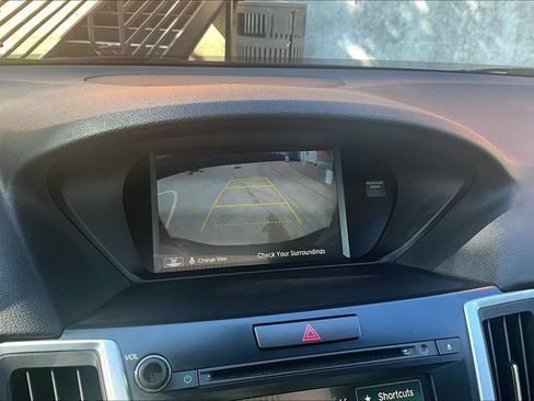 Used 2017 Acura TLX FWD image 29