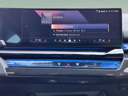 Used 2025 BMW i5 xDrive40 w/ Premium Package image 13