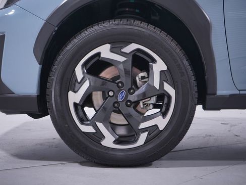 Used 2021 Subaru Crosstrek 2.5i Limited w/ Popular Package #3 image 2