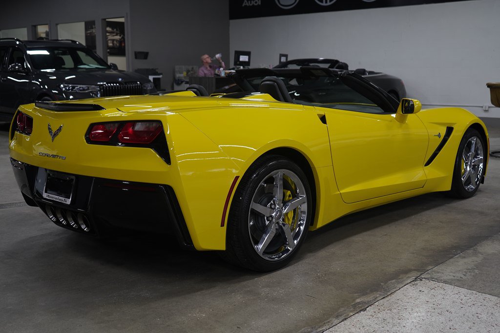 Used 2015 Chevrolet Corvette Stingray Convertible w/ 3LT Preferred Equipment Group RWD image 10
