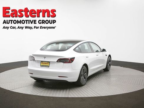 Used 2023 Tesla Model 3 Standard Range image 42