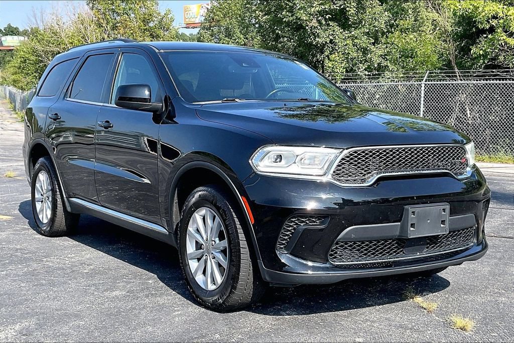 Used 2023 Dodge Durango SXT Launch Edition AWD/4WD image 3